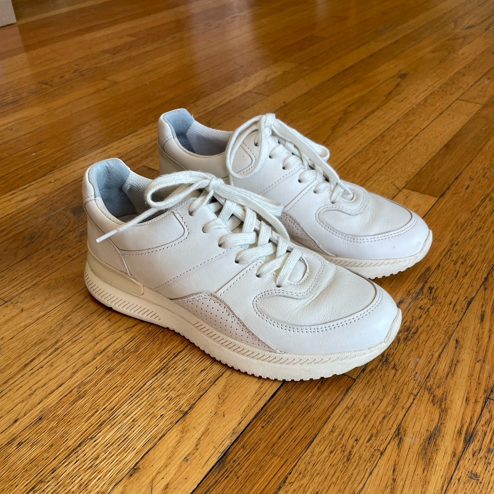 Everlane Tread Leather Trainer — Size 7, Off-White